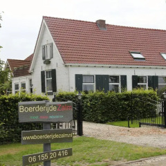 Отель Boerderij de Zalm парковка