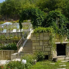 Отель T&D GuestHouse Suites фото 2