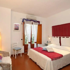 Отель Marmorata Residence Равелло комната для гостей фото 2