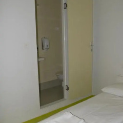 Design Hostel Goli & Bosi Номер категории Эконом с различными типами кроватей фото 4