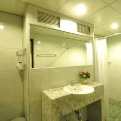 Отель Flipper House Паттайя ванная