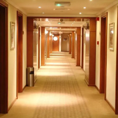 Отель Lavender Hotel Sharjah ОАЭ, Шарджа - отзывы, цены и фото номеров - забронировать отель Lavender Hotel Sharjah онлайн интерьер отеля фото 3