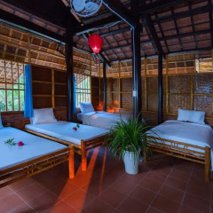 Отель Tra Que Flower Homestay Кровать в общем номере с двухъярусной кроватью фото 5