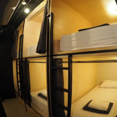 Отель Box Poshtel Phuket балкон