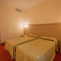 Hotel Laurentia 3* Стандартный номер с различными типами кроватей фото 18