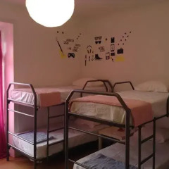 The Swallow Hostel Кровать в общем номере с двухъярусной кроватью фото 13
