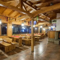 Отель Sinia Vir Eco Residence Болгария, Сливен - отзывы, цены и фото номеров - забронировать отель Sinia Vir Eco Residence онлайн интерьер отеля