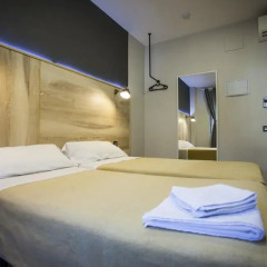 Отель Hostal CC Atocha Испания, Мадрид - отзывы, цены и фото номеров - забронировать отель Hostal CC Atocha онлайн комната для гостей фото 4