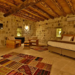 Acropolis Cave Suite 4* Номер Делюкс с различными типами кроватей фото 10
