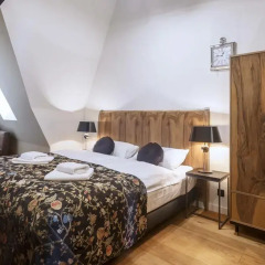 Апартаменты Antique Apartments - Plac Szczepanski Студия с различными типами кроватей фото 16