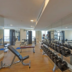 Marina View Deluxe Hotel Apartment фитнесс-зал
