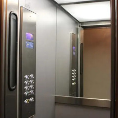 Отель B&B Hi Valencia Cánovas 3* Номер с общей ванной комнатой с различными типами кроватей (общая ванная комната) фото 11