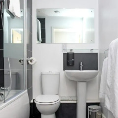 Отель City Warehouse Aparthotel Manchester 4* Люкс с 2 отдельными кроватями фото 18