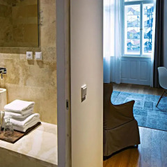 Отель Golden Crown 4* Улучшенный номер с двуспальной кроватью фото 13