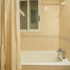 Отель Hostal La Lonja Стандартный номер с различными типами кроватей фото 8