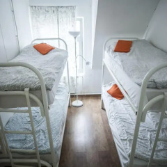 Hostel Peter and the Wolf Кровать в женском общем номере с двухъярусными кроватями
