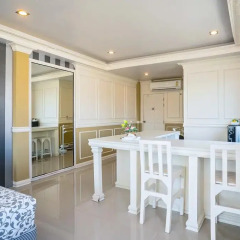 Отель Phuket Airport Suites & Lounge Bar - Club 96 Люкс Премиум с различными типами кроватей фото 2