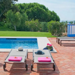 Отель Akivillas Olhos de Agua IV Португалия, Албуфейра - отзывы, цены и фото номеров - забронировать отель Akivillas Olhos de Agua IV онлайн бассейн