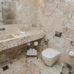 Boutique Hotel Astoria 4* Улучшенный номер с различными типами кроватей фото 11