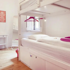 Lisbon Chillout Hostel Privates Стандартный номер с различными типами кроватей