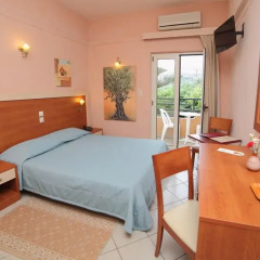 Erato Hotel 3* Номер Комфорт с двуспальной кроватью фото 2