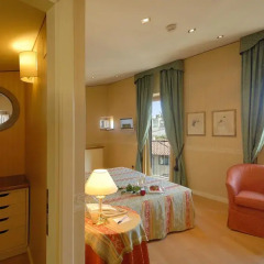 Hotel Pitti Palace al Ponte Vecchio 4* Люкс с различными типами кроватей фото 2