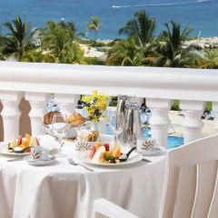 Отель Luxury Bahia Principe Runaway Bay All Inclusive, Adults Only балкон