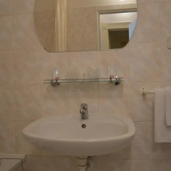 Hotel Meran 3* Стандартный номер фото 16
