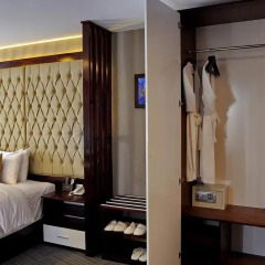 The World Hotel Nha Trang 3* Люкс с различными типами кроватей фото 3