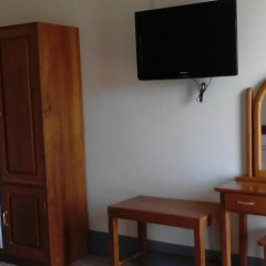 The Golden Lake Hotel 2* Стандартный номер с различными типами кроватей фото 7