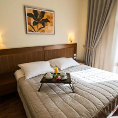 Отель Boutique Hotel Kotoni Албания, Тирана - отзывы, цены и фото номеров - забронировать отель Boutique Hotel Kotoni онлайн в номере
