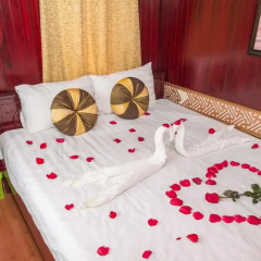 Отель Halong Fantasea Cruise 3* Номер Делюкс с двуспальной кроватью фото 15