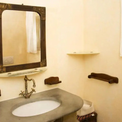 Отель Podere Il Castello Ареццо ванная