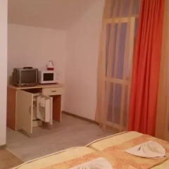 Отель Guest House Dani Болгария, Поморие - отзывы, цены и фото номеров - забронировать отель Guest House Dani онлайн сауна