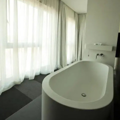 Graffit Gallery Design Hotel 5* Люкс с разными типами кроватей фото 6