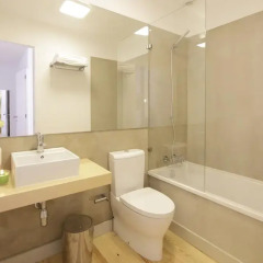 Апартаменты Lisbon Inside Connect — Santa Catarina 26 Apartments ванная