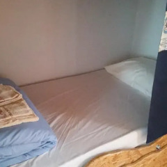 Отель Guest House Host O Morro Кровать в женском общем номере с двухъярусными кроватями фото 2