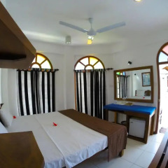 Royal Beach Hotel 3* Стандартный номер фото 2