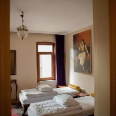 Chambers Of The Boheme - Hostel Стандартный номер с различными типами кроватей фото 2