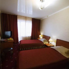 Гостиница Плаза 4* Номер Делюкс двуспальная кровать фото 4