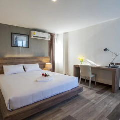 B2 Bangna Premier Hotel 3* Улучшенный номер с различными типами кроватей фото 5