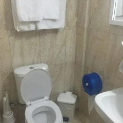 Bomo Calamos Beach Hotel - All Inclusive ванная фото 2