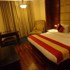 Hotel Aura 3* Люкс с различными типами кроватей фото 2
