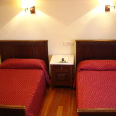 Отель Hostal Ayestaran II детские мероприятия