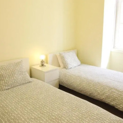 Апартаменты Fascinating Apartment in Historic Lisbon комната для гостей фото 3