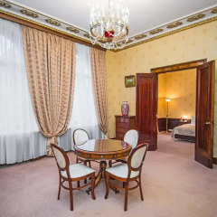 Исторический Отель Советский 4* Апартаменты с разными типами кроватей фото 7