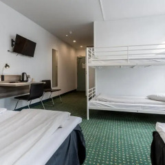 Good Morning + Copenhagen Star Hotel 3* Стандартный семейный номер с двуспальной кроватью