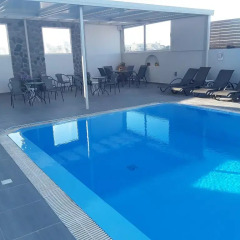 Отель Azalea Studios & Apartments Греция, Остров Санторини - отзывы, цены и фото номеров - забронировать отель Azalea Studios & Apartments онлайн бассейн фото 2