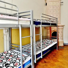 Hostel Diana Park Кровать в женском общем номере с двухъярусными кроватями фото 4