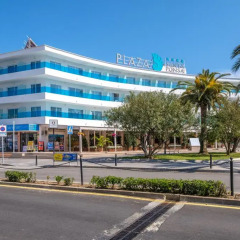 Отель Plaza Santa Ponsa парковка